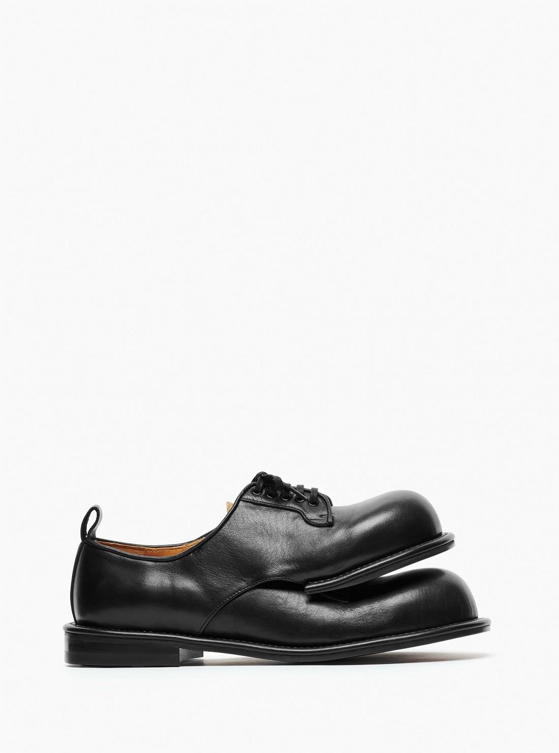 Kids Love Gaite, the shoemaker behind the double-footed derby